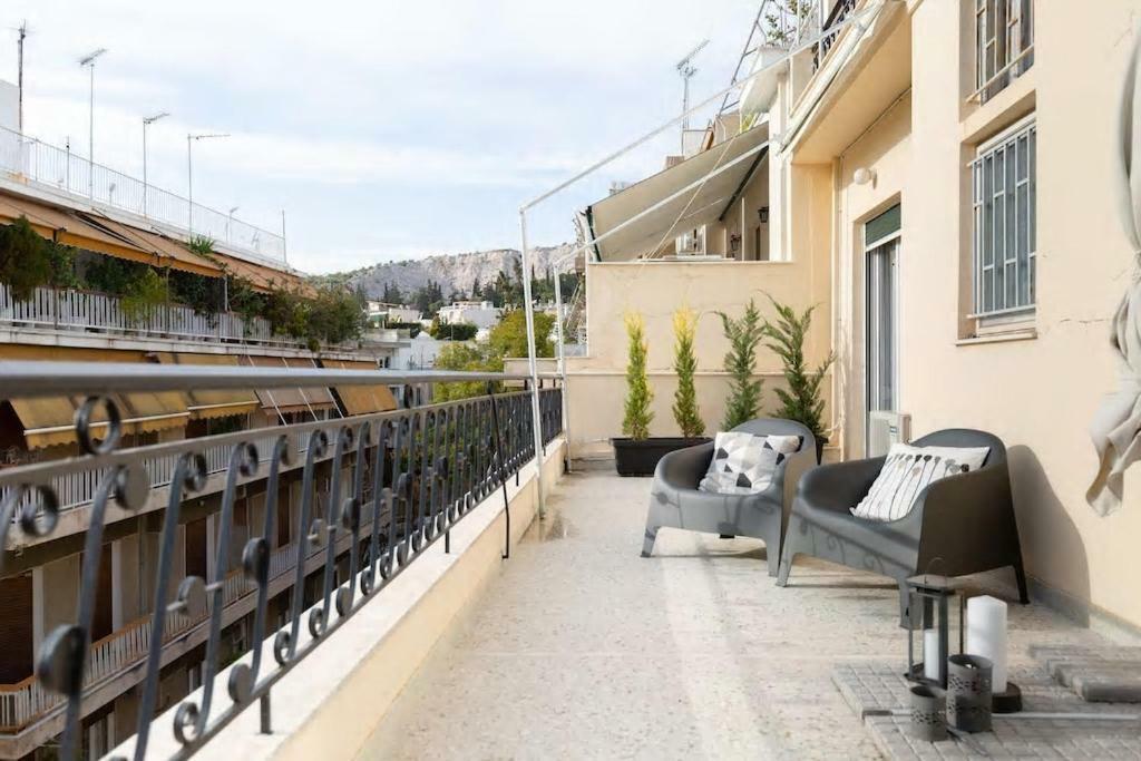 Soulis' Penthouse Near Acropolis Appartement Athene Buitenkant foto