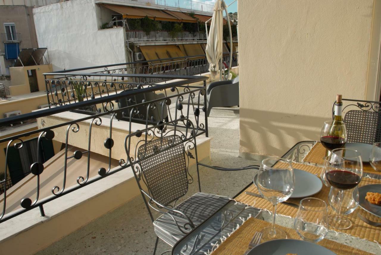 Soulis' Penthouse Near Acropolis Appartement Athene Buitenkant foto